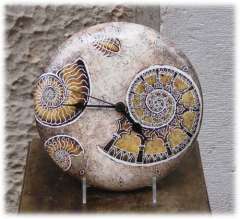 Orologio raffigurante fossili e architetture veneziane in avvitamento - Dimensioni: 21